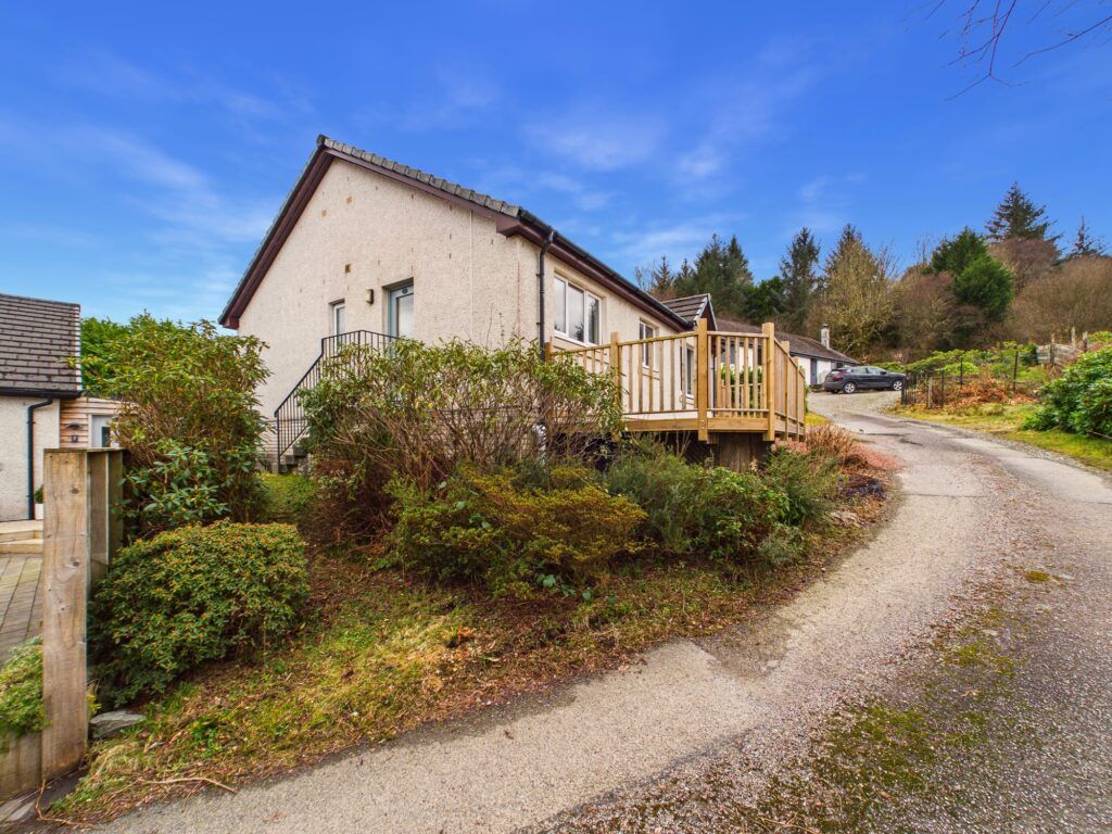 Additional image 21 of 3 bed detached bungalow for sale8 Pipers Road, Cairnbaan, By Lochgilphead, Argyll PA31