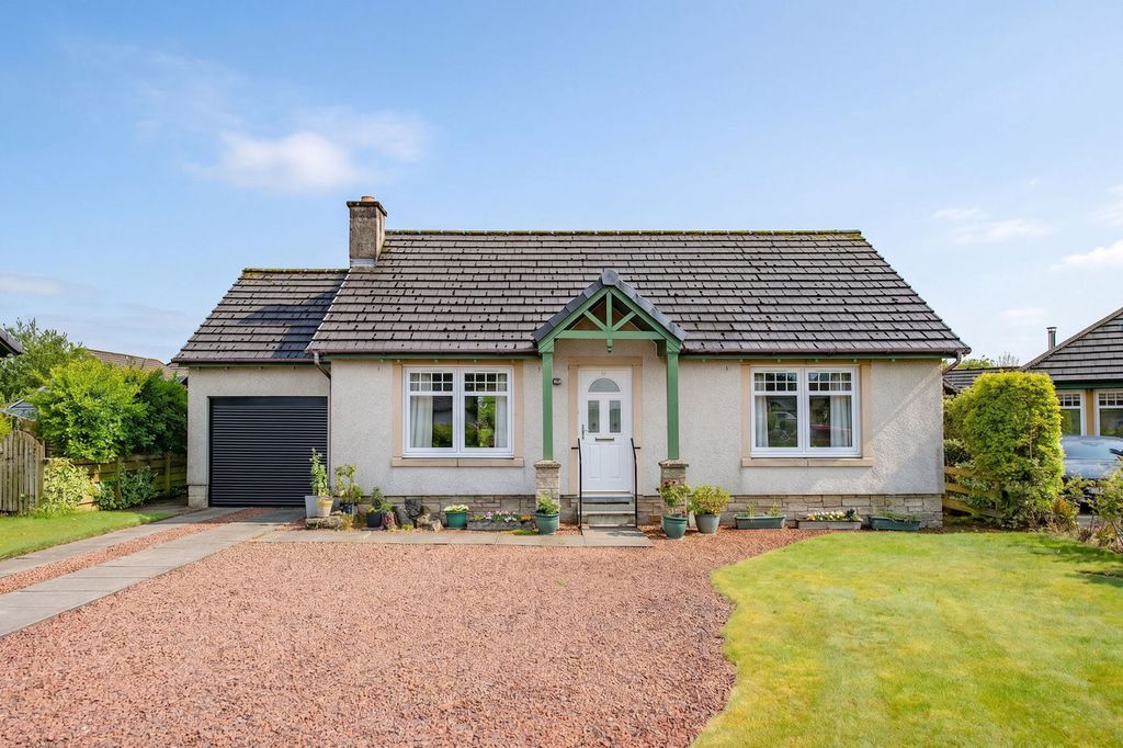 2 bed detached bungalow for saleEarnmuir Road, Comrie PH6