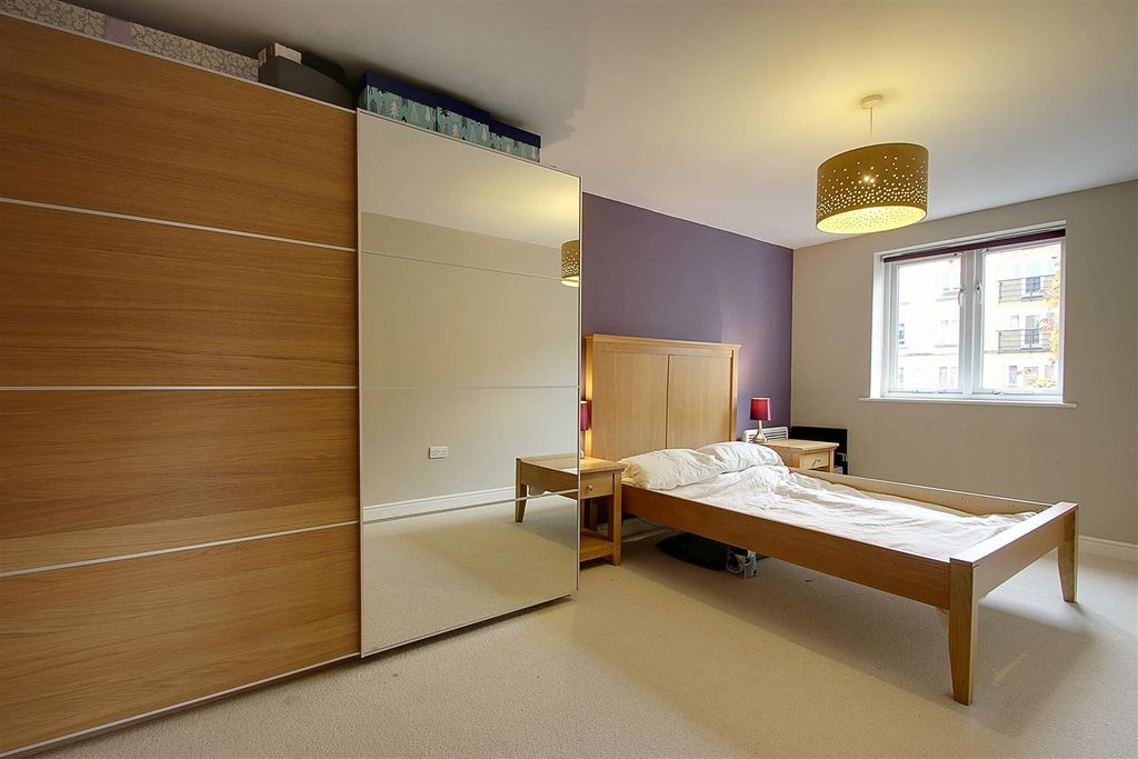 Additional image 12 of 2 bed flat for saleOvaltine Court, Kings Langley WD4
