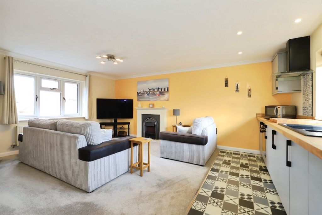 Additional image 3 of 1 bed flat for saleTutors Way, Kidderminster DY10