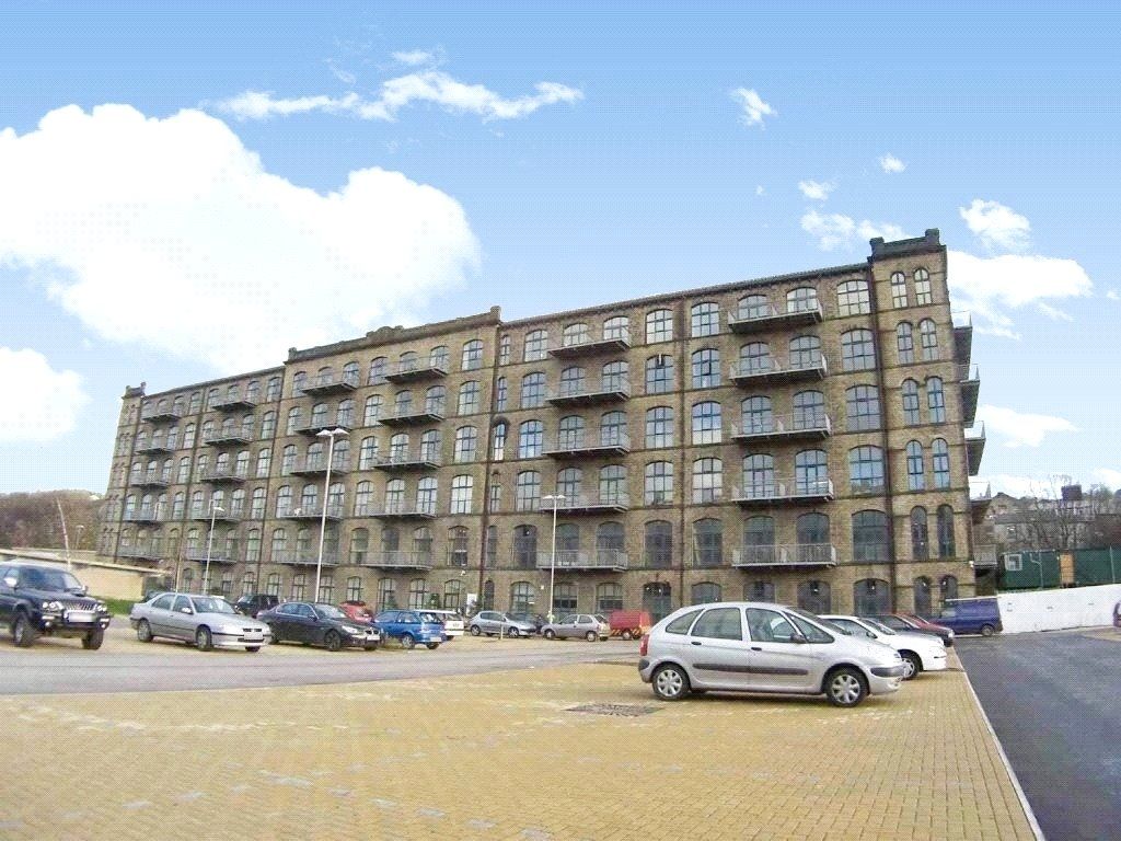 2 bed flat for saleTitanic Mill, Low Westwood Lane, Linthwaite, Huddersfield HD7