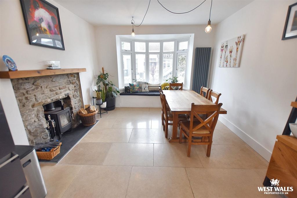 Additional image 8 of 5 bed detached house for saleCarmarthen Road, Kilgetty SA68