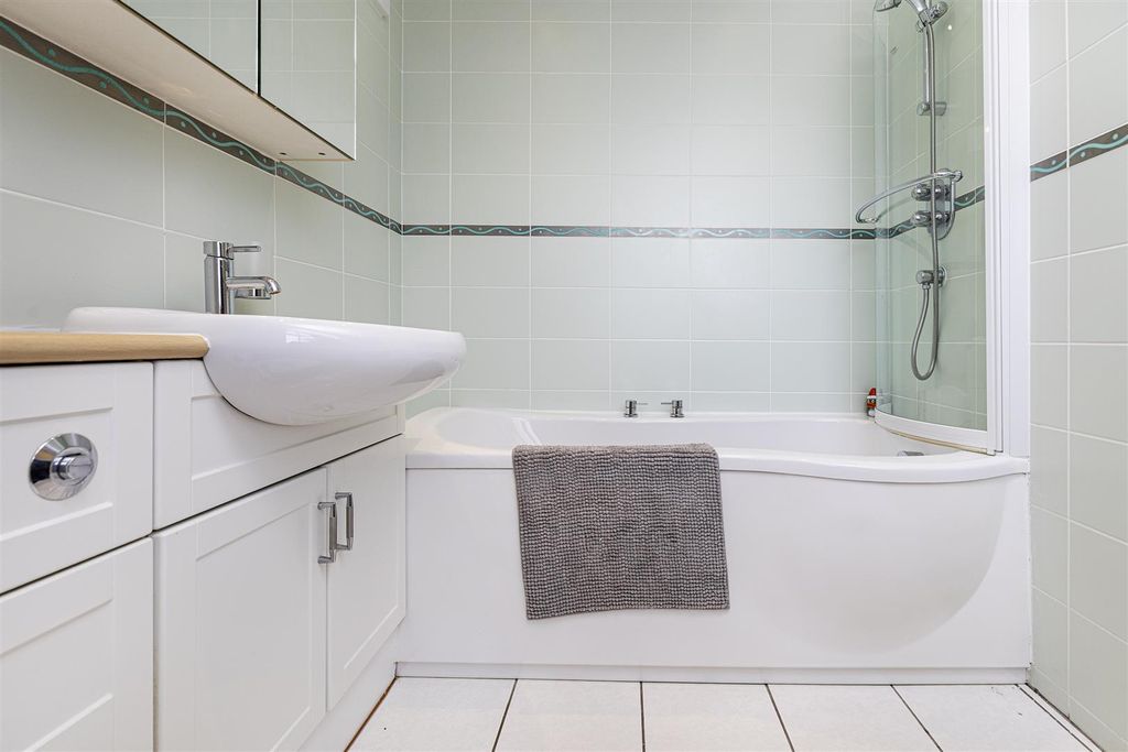 Additional image 45 of 5 bed detached house for saleWhitebeam Park, Birkby, Huddersfield HD2