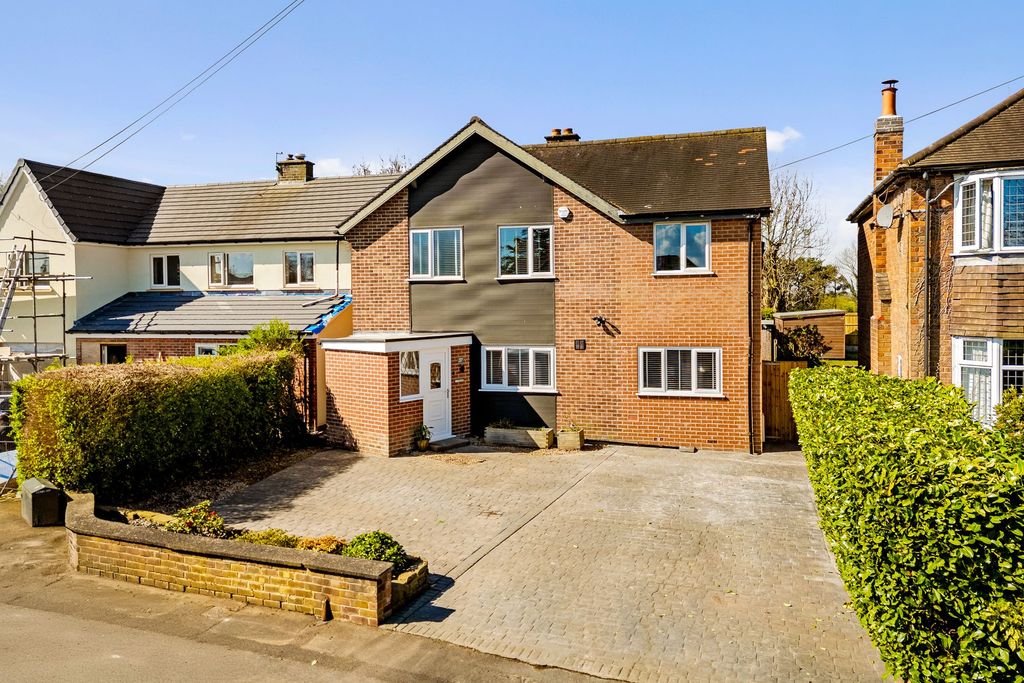 4 bed detached house for saleMellor Crescent, Knutsford WA16