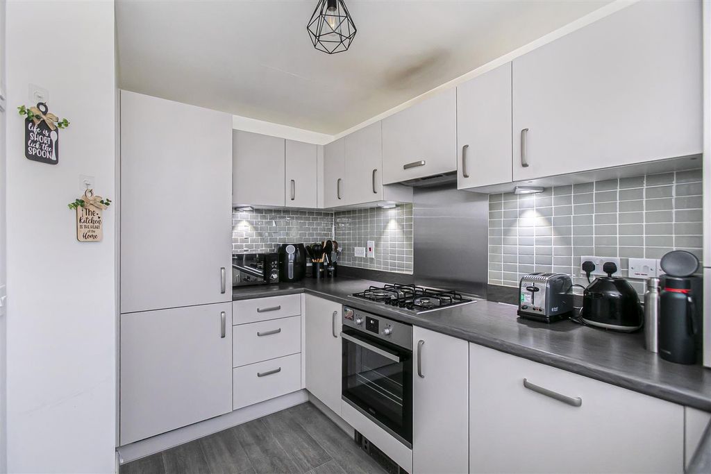 Additional image 9 of 2 bed terraced house for sale15 Curlew Way, Inverkeithing KY11