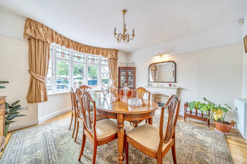 Additional image 5 of 4 bed detached house for saleSt. Johns Avenue, Kidderminster DY11