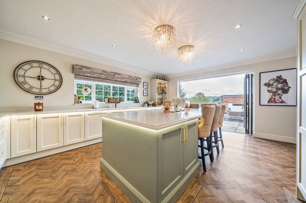 Additional image 3 of 5 bed detached house for saleFox Lane, Keston, Kent BR2