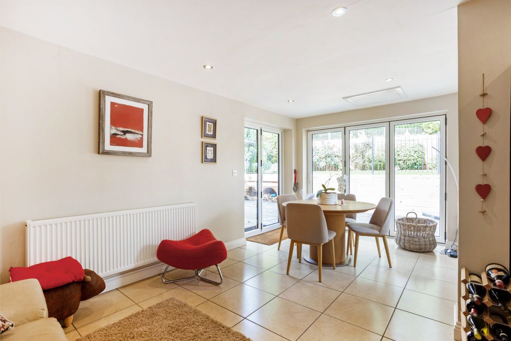 Additional image 4 of 5 bed detached house for saleCottrell Close, Hungerford RG17