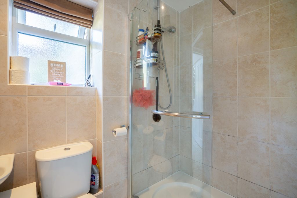Additional image 6 of 4 bed semi-detached house for saleMorley Place, Hungerford RG17