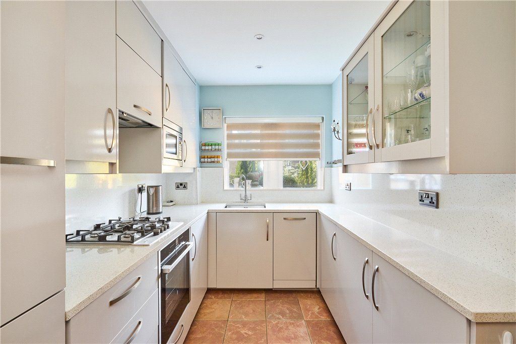 Additional image 4 of 2 bed flat for saleHeather Court, Ilkley, West Yorkshire LS29
