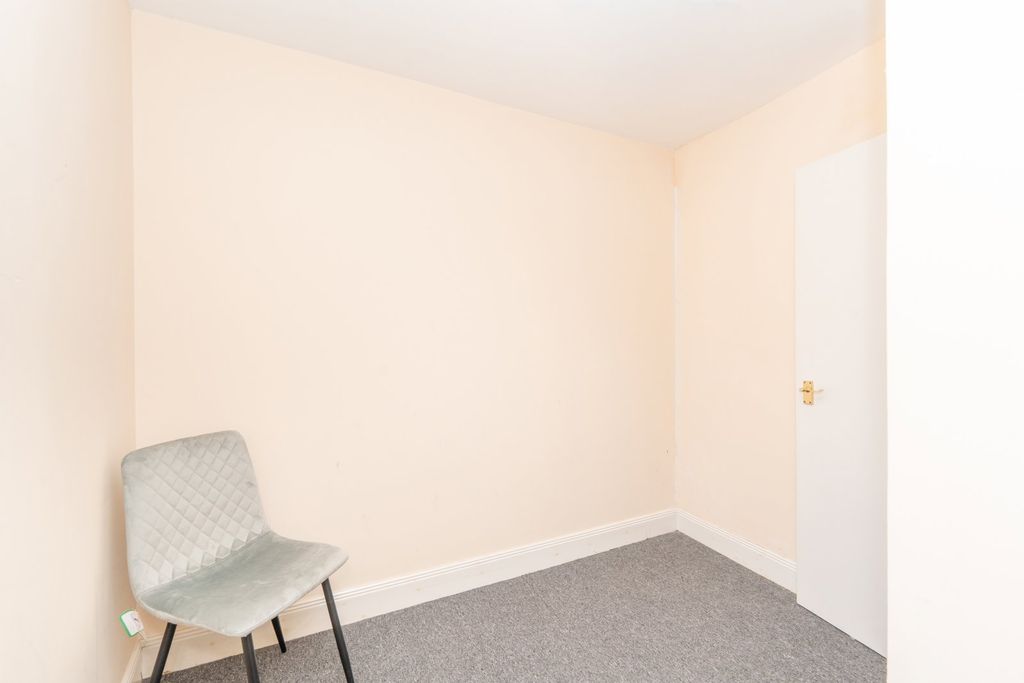 Additional image 23 of 2 bed flat for saleBranning Court, Kirkcaldy KY1