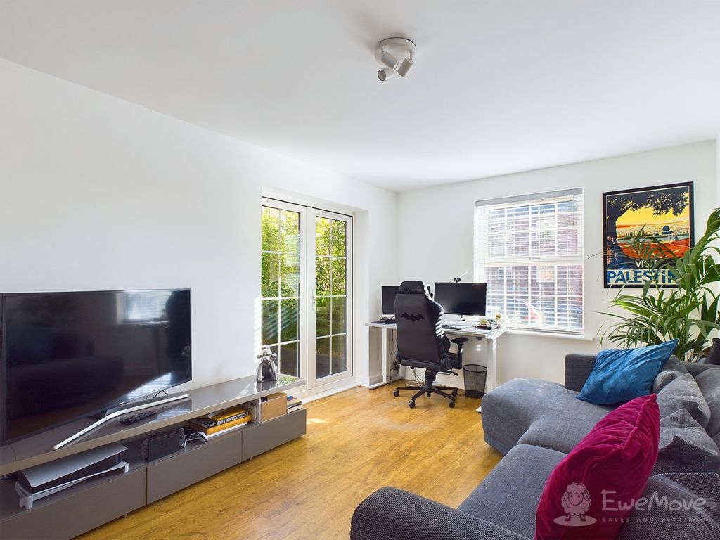 Additional image 3 of 4 bed detached house for saleWoodland View, Hyde SK14