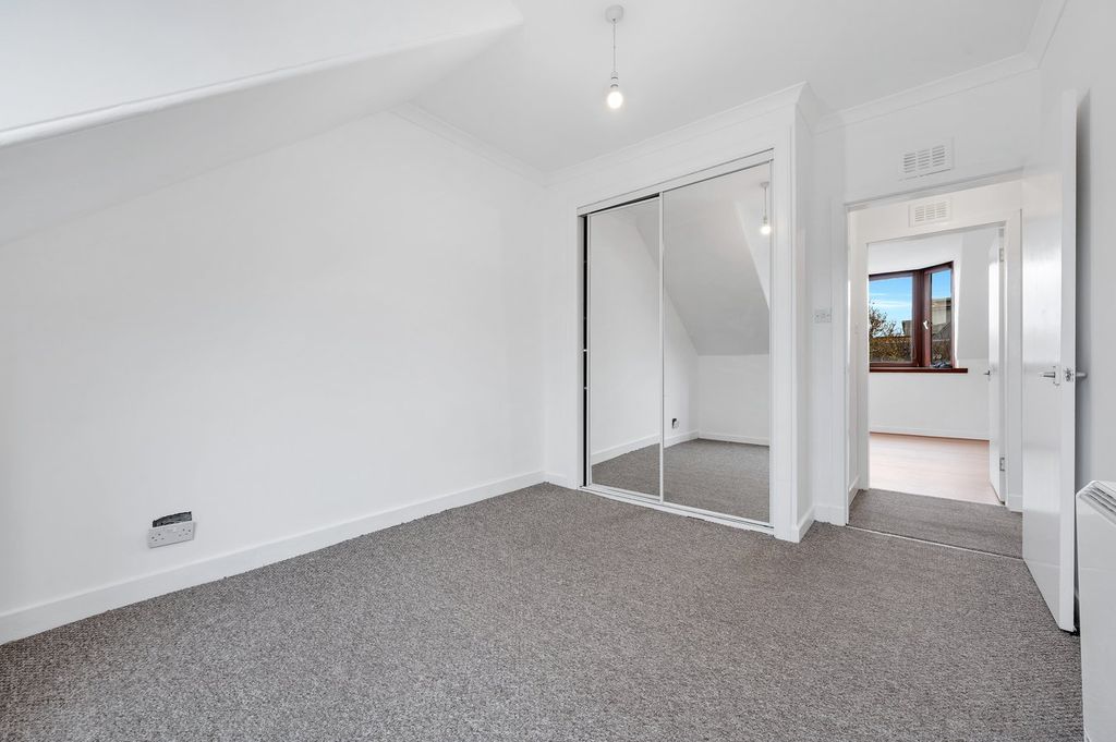 Additional image 7 of 1 bed flat for saleLady Campbells Walk, Dunfermline KY12