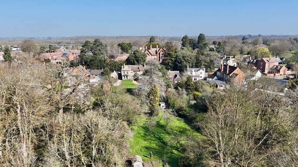 Additional image 12 of 7 bed property for saleHigh Street, Brampton, Huntingdon PE28