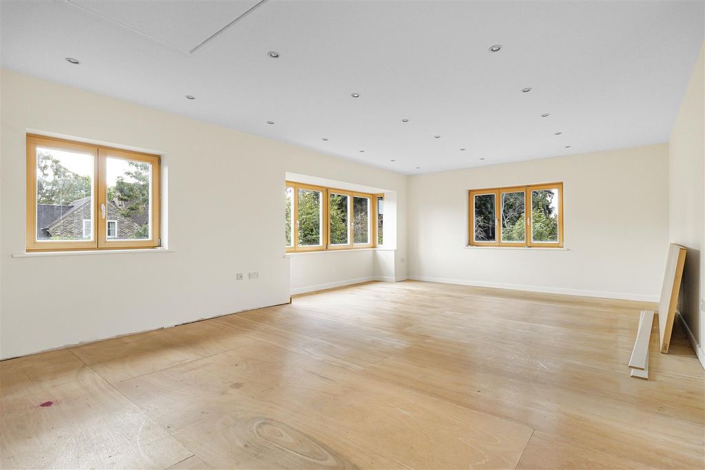 Additional image 20 of 4 bed detached house for saleHigh Street, Hemingford Abbots, Huntingdon PE28