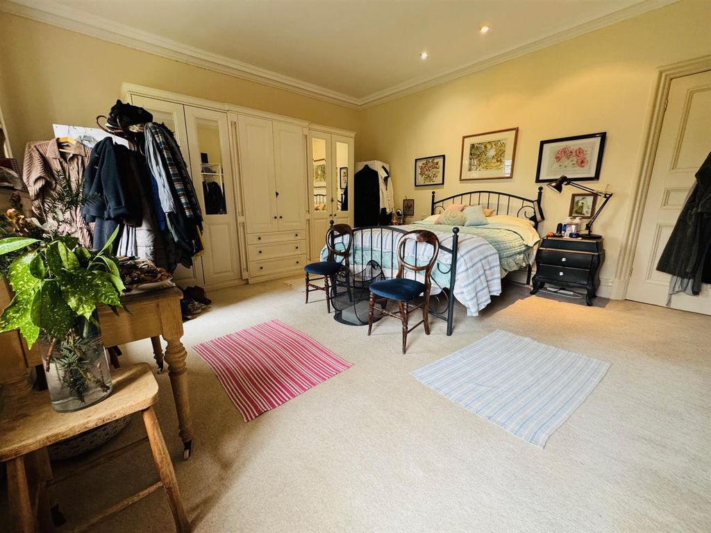 Additional image 12 of 2 bed flat for saleWesterfield Road, Ipswich IP4
