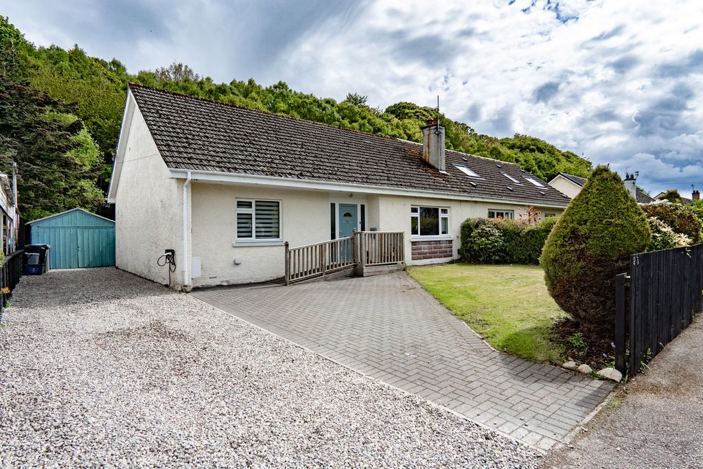 4 bed semi-detached house for saleDrumblair Crescent, Inverness IV2