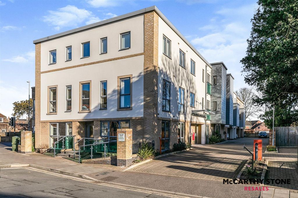 Additional image 19 of 1 bed flat for saleElm Tree Court, High Street, Huntingdon PE29