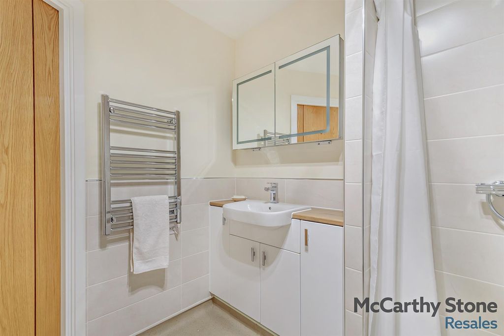 Additional image 7 of 2 bed flat for saleRailway Road, Ilkley LS29