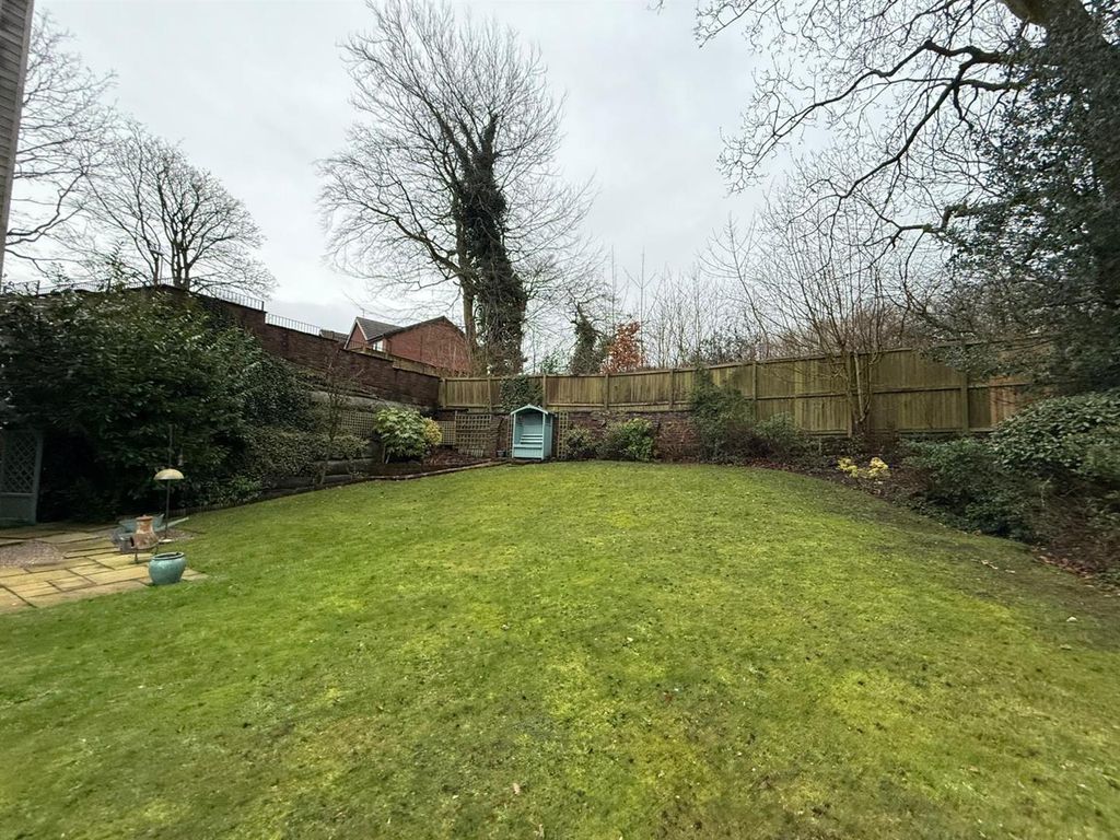 Additional image 18 of 2 bed flat for saleWalnut Close, Hyde SK14