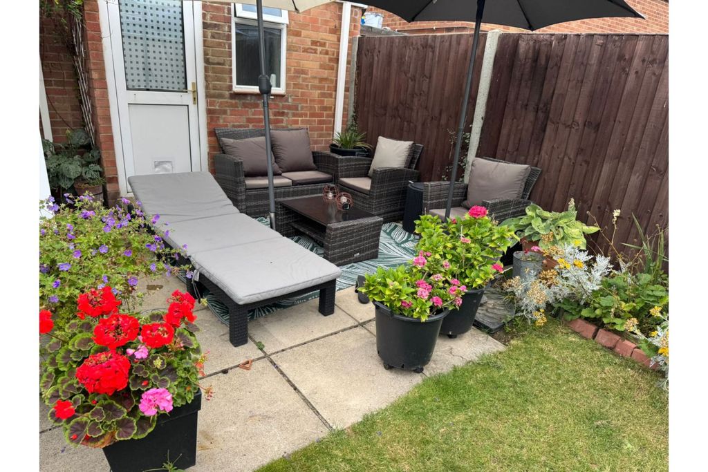 Additional image 20 of 4 bed semi-detached house for saleYork Road, Hungerford RG17