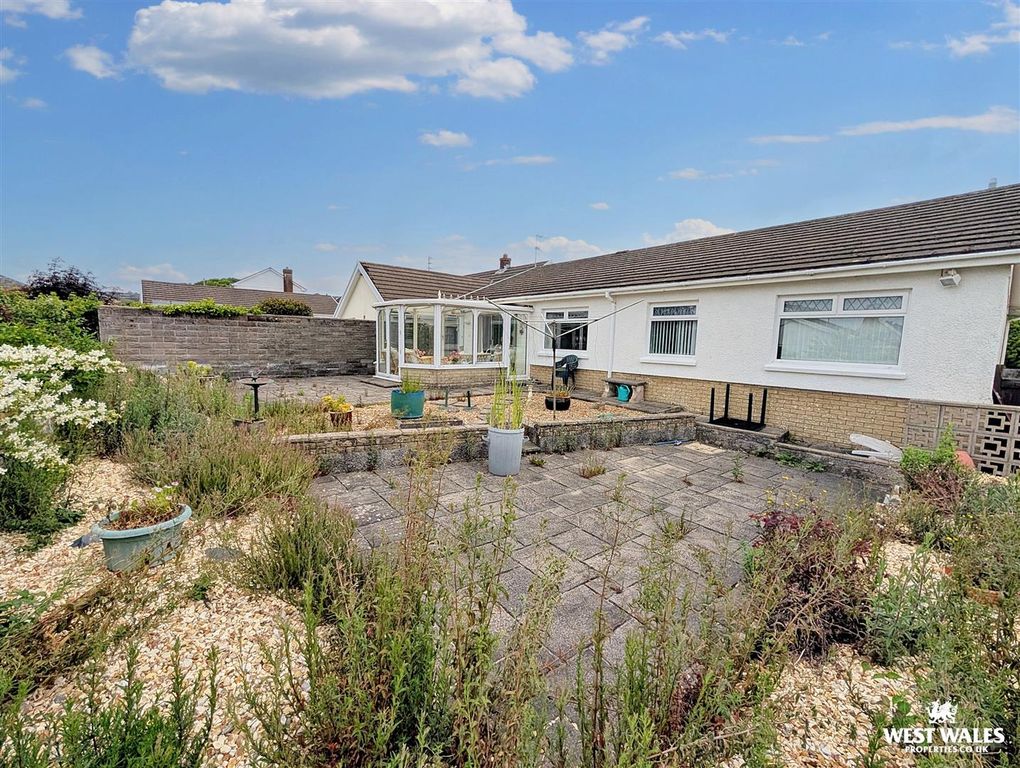 Additional image 21 of 3 bed detached bungalow for saleBanc Pendre, Kidwelly SA17