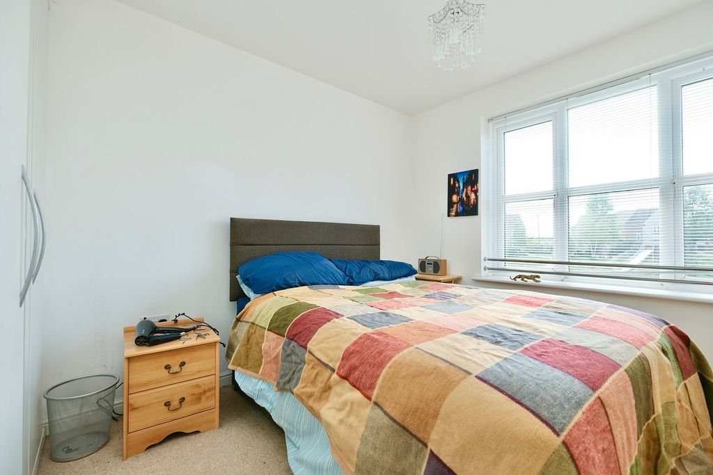 Additional image 6 of 2 bed flat for saleStokes Drive, Godmanchester, Huntingdon PE29