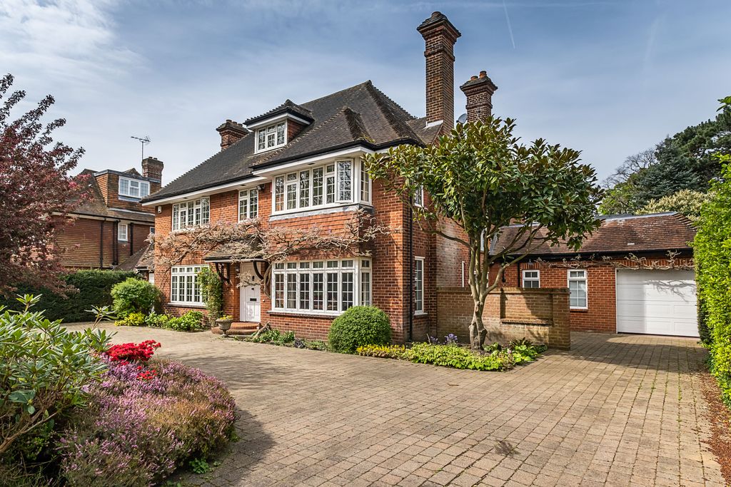 5 bed detached house for saleRenfrew Road, Kingston Upon Thames KT2