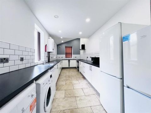 Sherwin Grove, Nottingham NG7