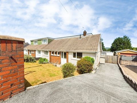 Greenfield Crescent, Llansamlet, Swansea SA7