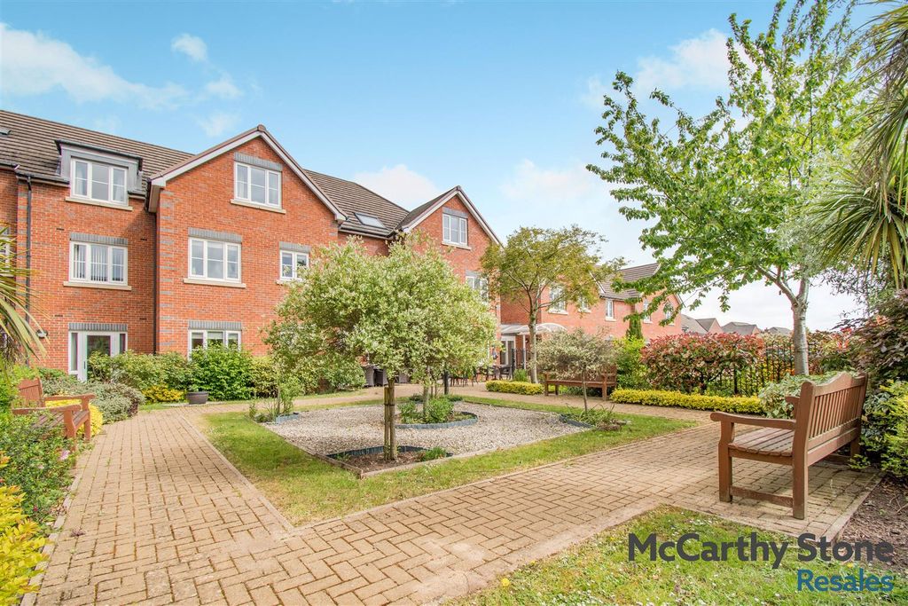 Additional image 21 of 1 bed flat for saleTresham Close, St. Marys Road, Kettering, Northamptonshire NN15
