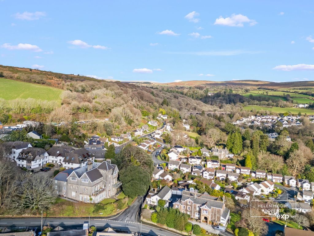Additional image 11 of 3 bed penthouse for saleTremarran Court, Crescent Road, Ivybridge, Devon PL21
