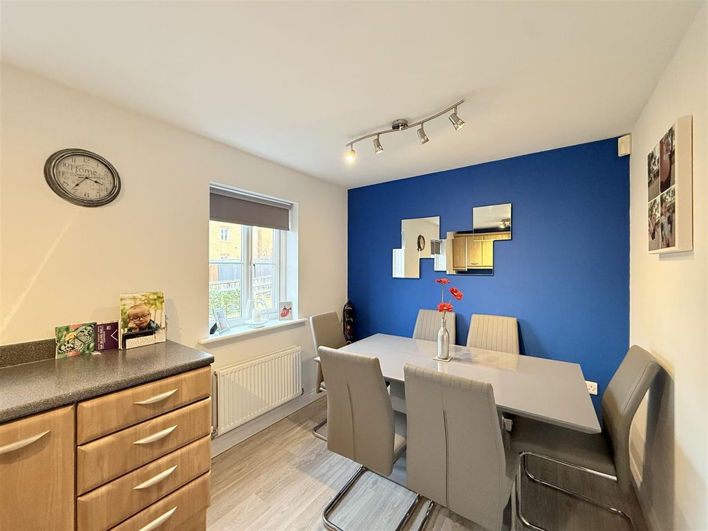 Additional image 10 of 3 bed town house for saleFerndale, Hyde SK14