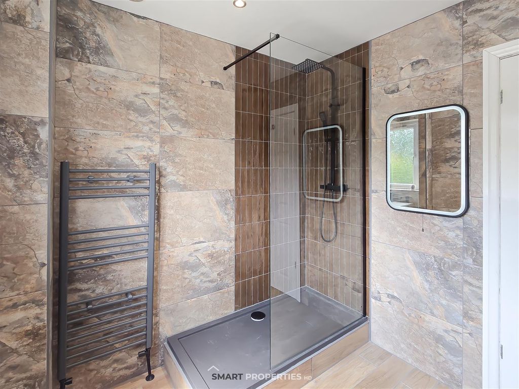 Additional image 34 of 5 bed detached house for saleGreenroyd Croft, Huddersfield HD2