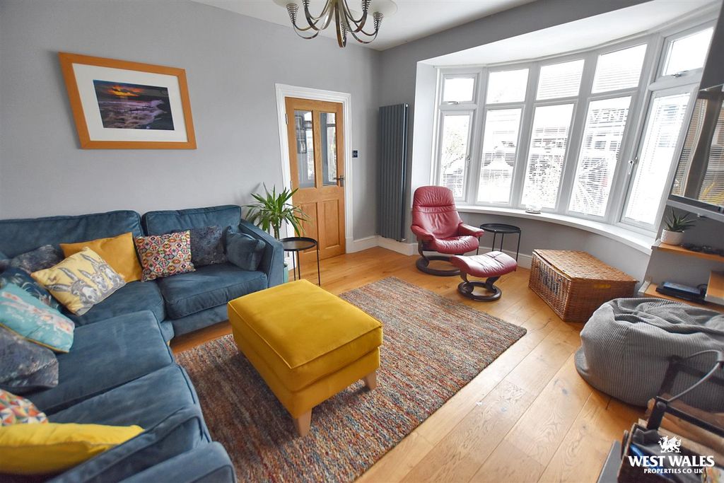 Additional image 2 of 5 bed detached house for saleCarmarthen Road, Kilgetty SA68