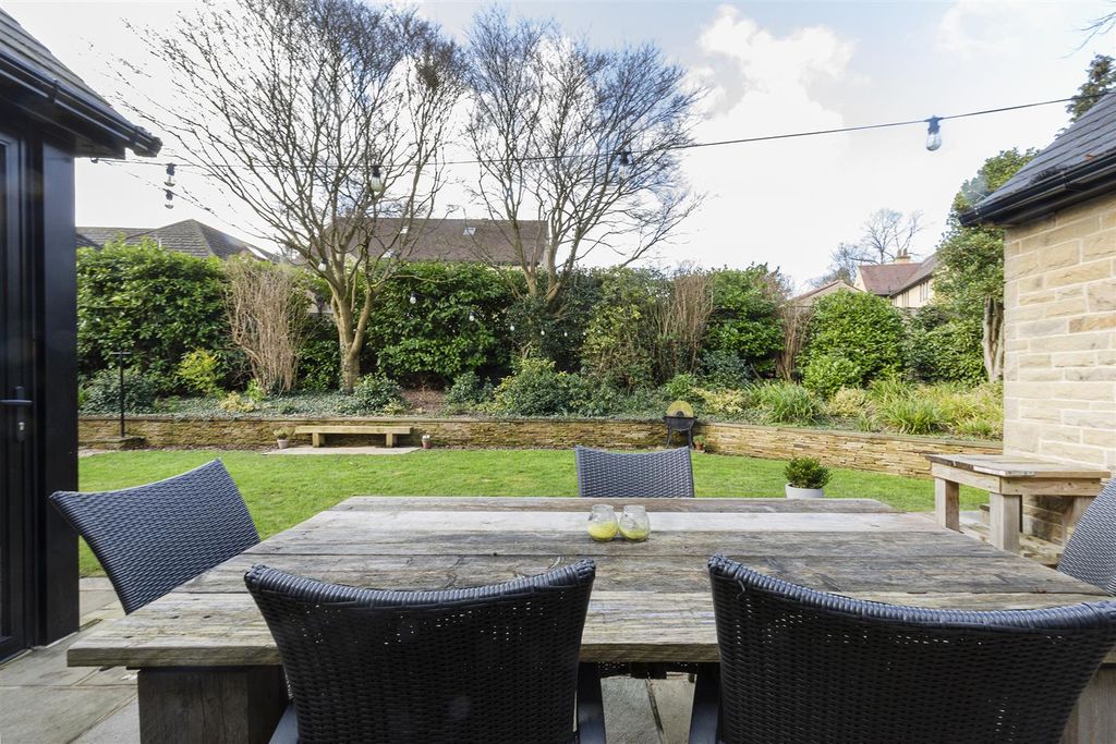 Additional image 65 of 4 bed detached house for saleOakfield Road, Birkby, Huddersfield HD2