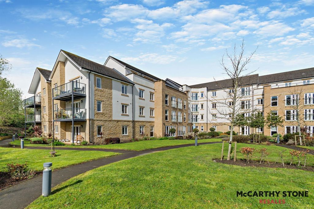 Additional image 2 of 2 bed flat for saleRailway Road, Ilkley LS29
