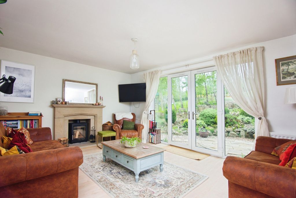 Additional image 3 of 4 bed detached house for saleThe Croft, Keighley BD21