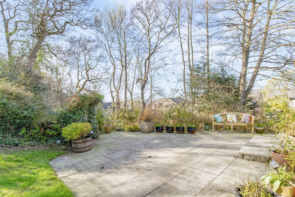 Additional image 24 of 5 bed property for saleOaklands, Westwood Drive, Ilkley LS29