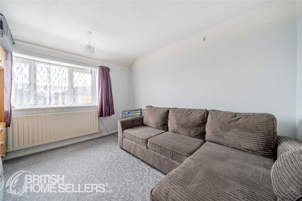 Additional image 6 of 5 bed terraced house for saleElm Grove, Kidlington, Oxfordshire OX5