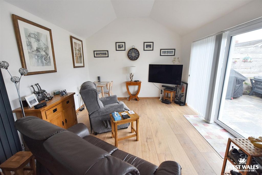 Additional image 28 of 5 bed detached house for saleCarmarthen Road, Kilgetty SA68
