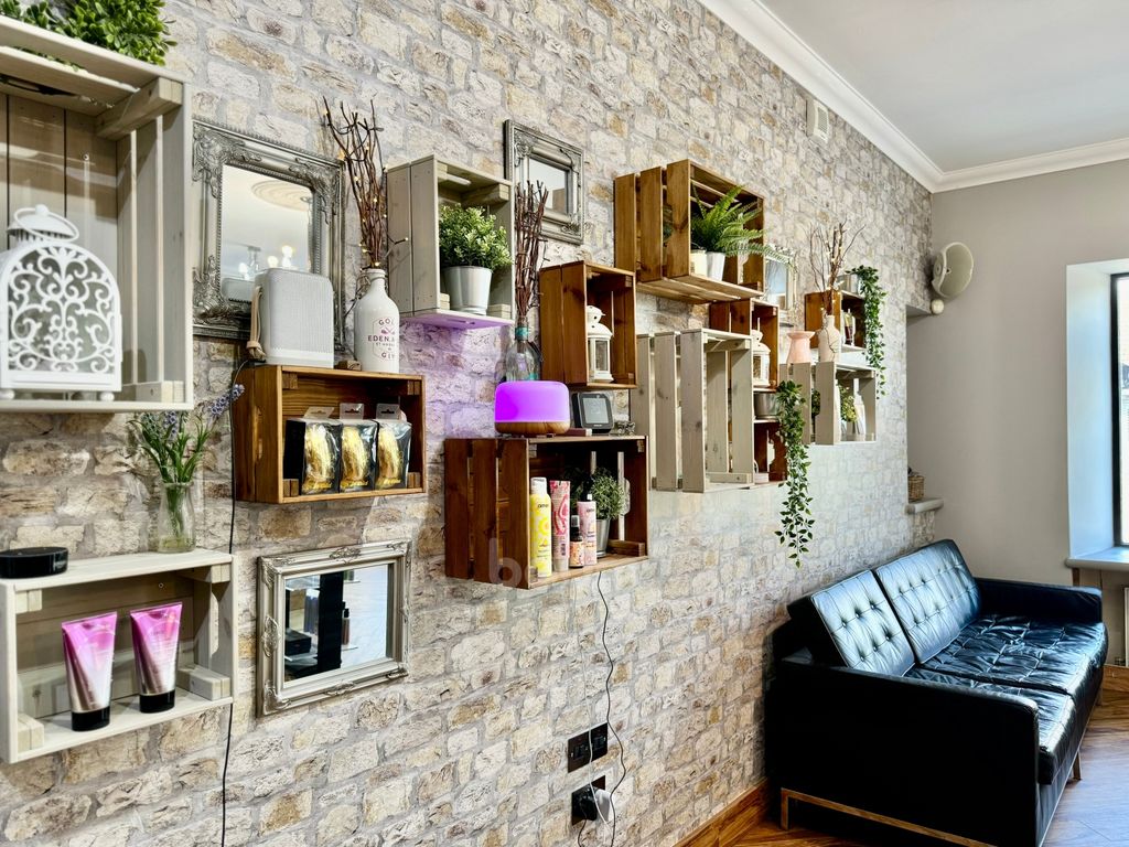 Additional image 19 of Leisure/hospitality for saleNo.19 Hair Salon, Bridge Street, Kilbirnie KA25