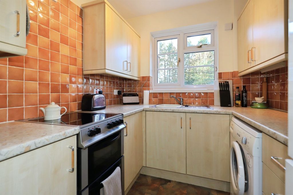 Additional image 5 of 1 bed flat for saleComberton Road, Kidderminster DY10