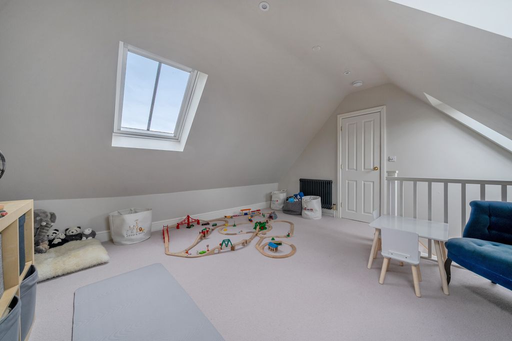 Additional image 14 of 4 bed end terrace house for saleChurch Lane, Hungerford RG17