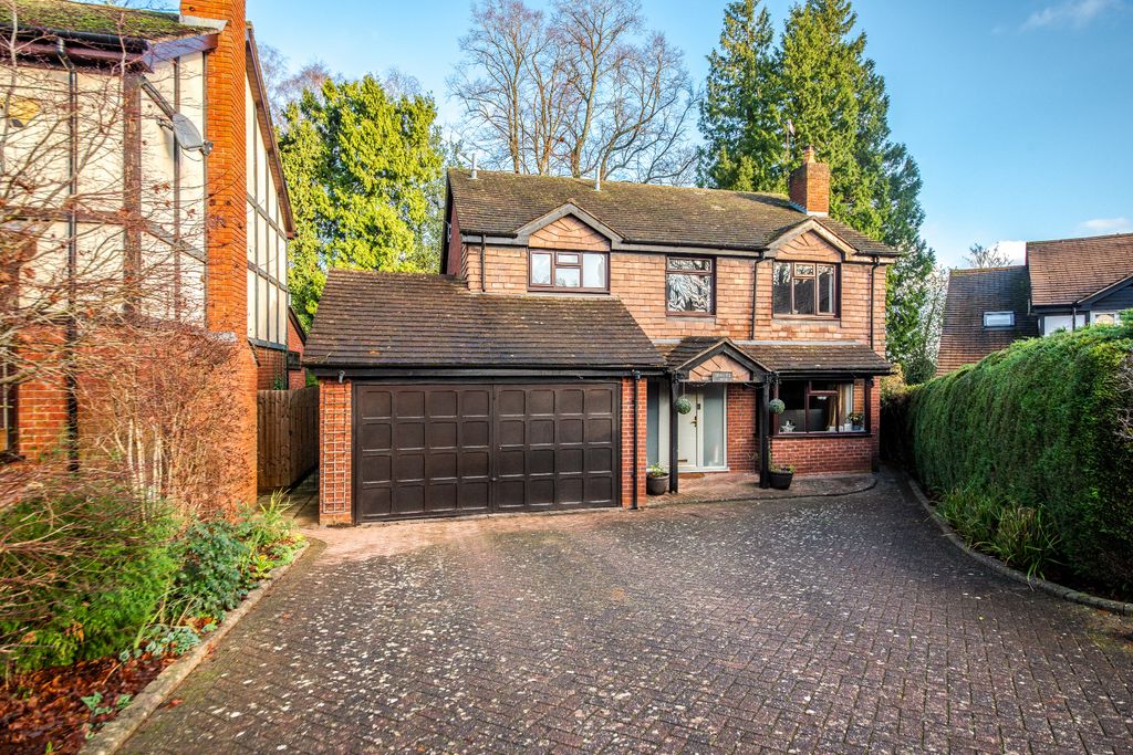 Additional image 17 of 4 bed detached house for saleOak Grove, Kidderminster DY10