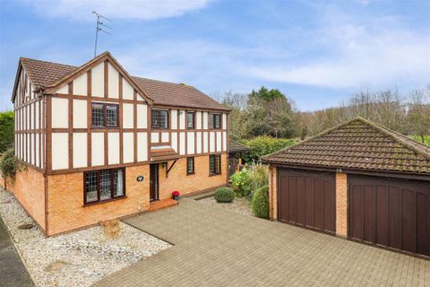 Hallfields, Edwalton NG12