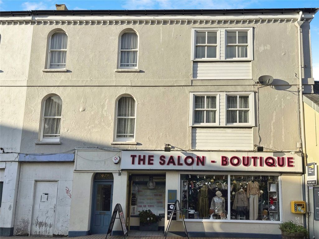 4 bed terraced house for saleHigh Street, Ilfracombe, Devon EX34