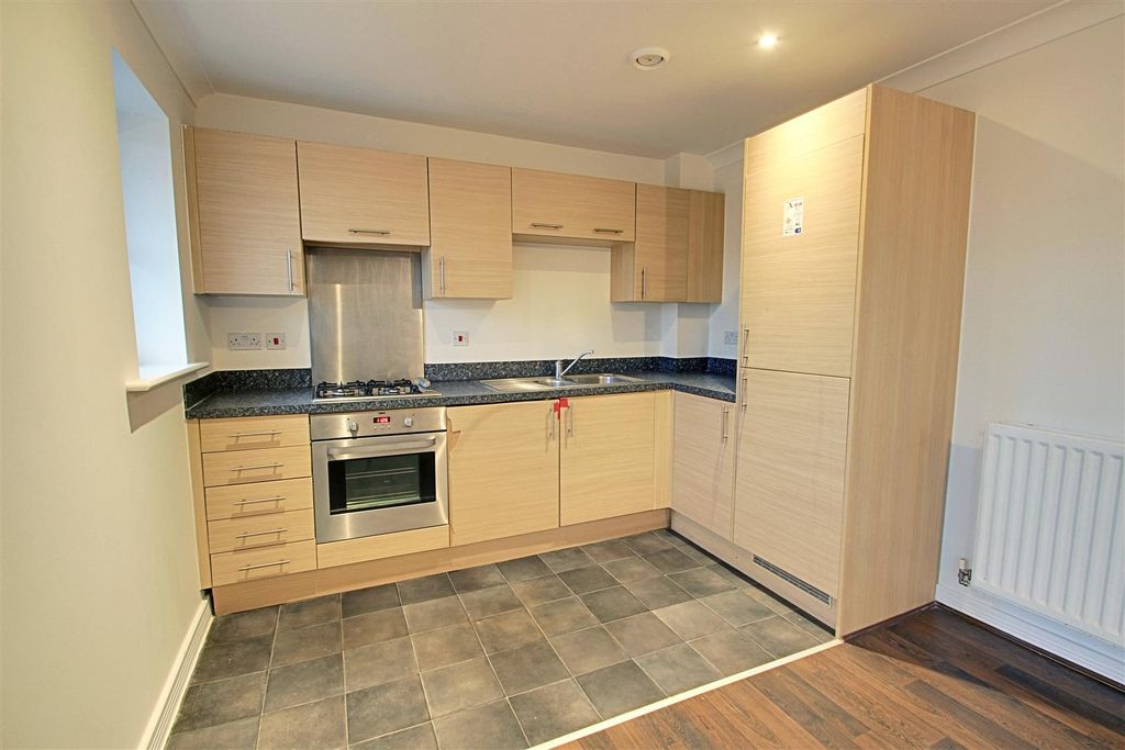 Additional image 3 of 2 bed flat for saleWharf Way, Hunton Bridge, Kings Langley WD4