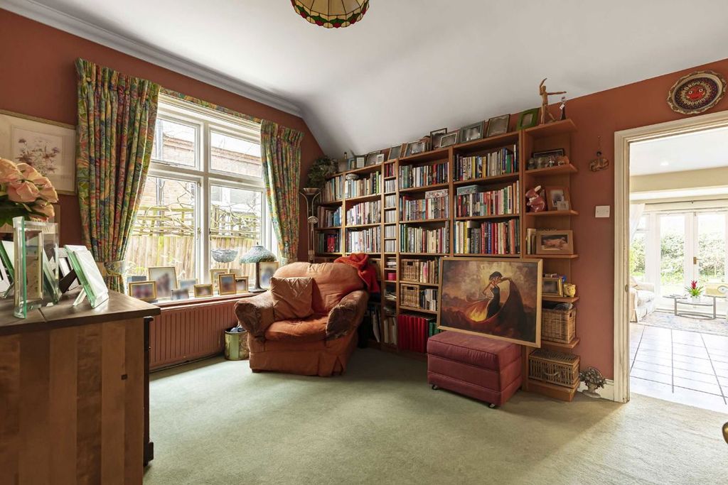 Additional image 8 of 5 bed detached house for saleCole Park Road, St Margarets TW1