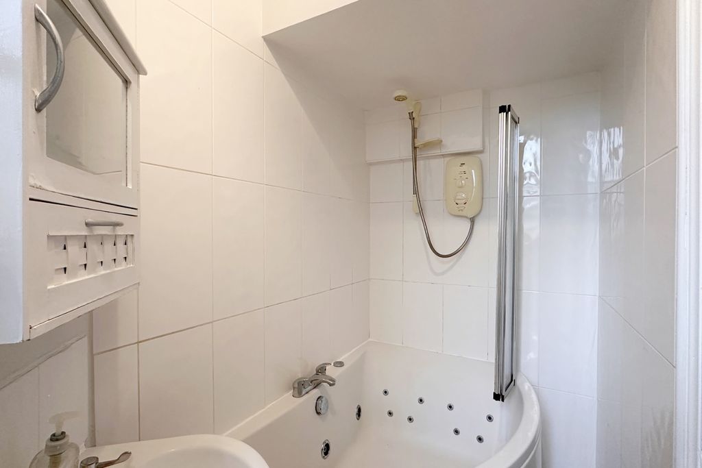 Additional image 15 of 1 bed flat for saleHigh Street, Kirkcaldy, Kirkcaldy KY1